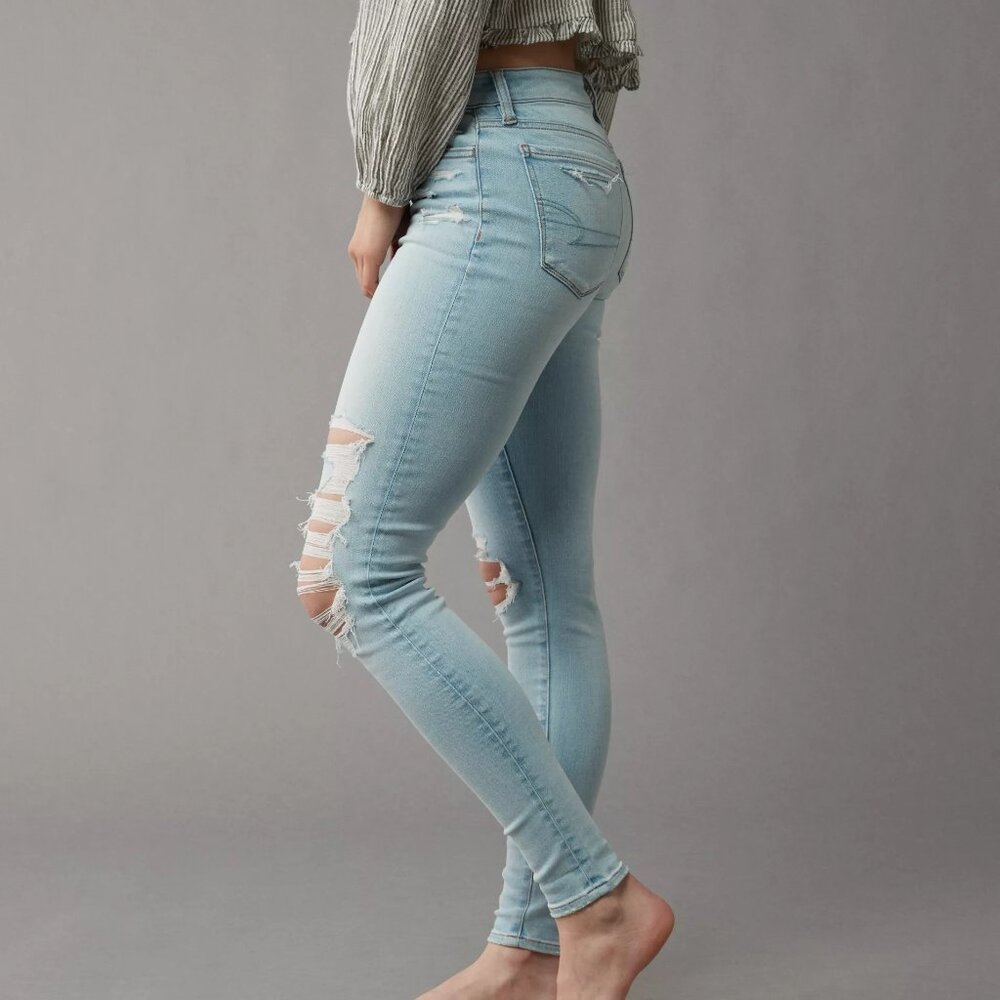 AE Next Level Low-Rise Ripped Jegging NWT 000 23W